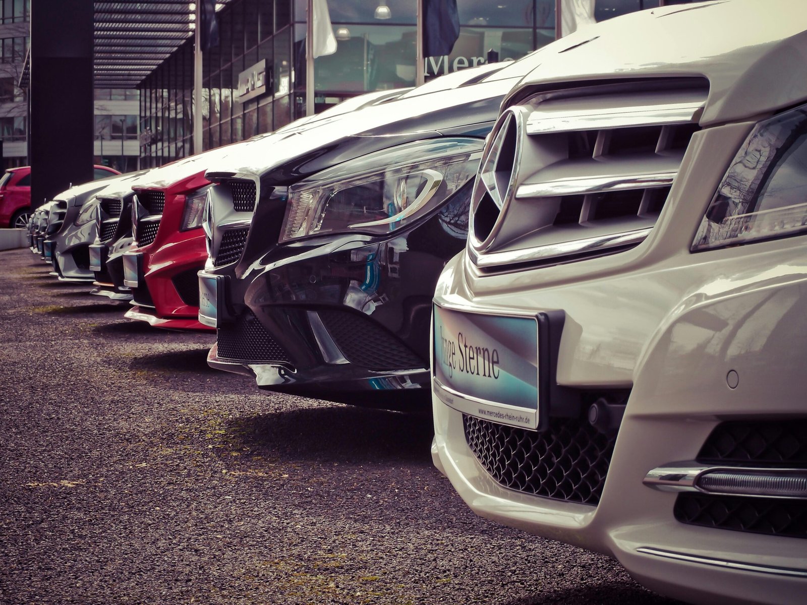 6 Keunggulan Layanan Sewa Mobil Bulanan Tasikmalaya yang Jarang Diketahui