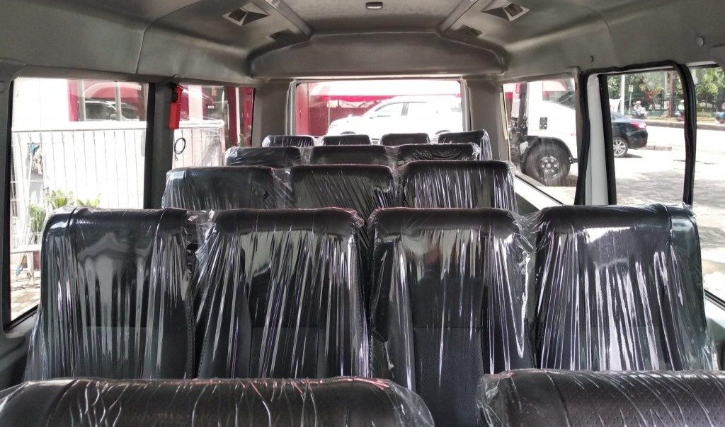 Rental Mobil Elf Tasikmalaya – Solusi Transportasi Rombongan Nyaman 2 rental mobil elf tasikmalaya